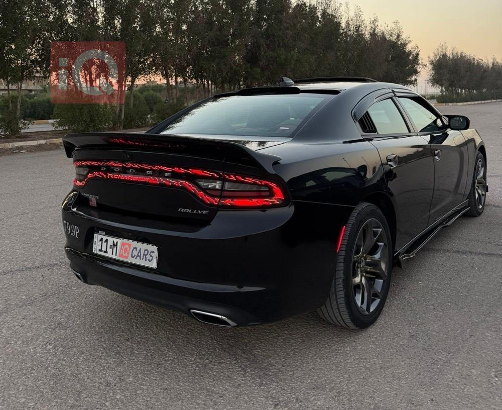 دودج تشارجر